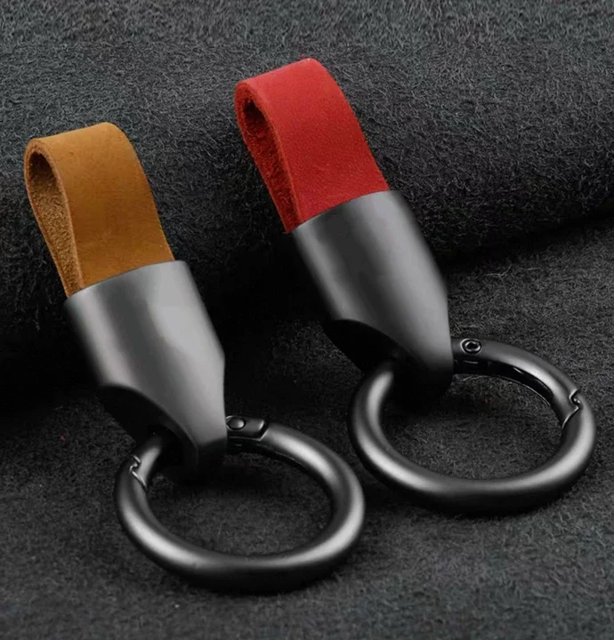 سلسلة مفاتيح من الجلد الطبيعي  - مراجعة Initial Ring Custom وسعره